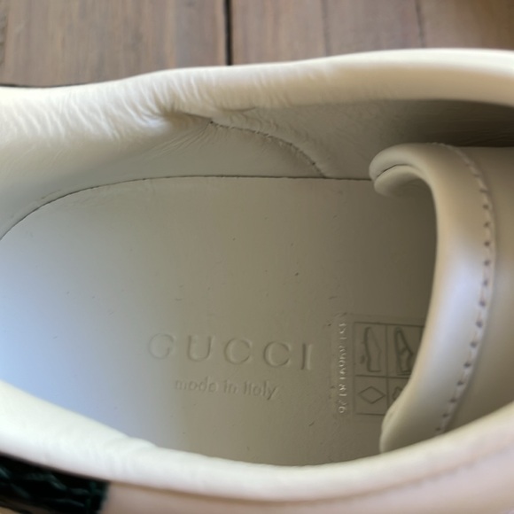 Gucci Ace Low Top Sneaker with Bee Size 36.5 or US 6.5 - Picture 13 of 16